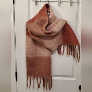 Oblong color block Warm Fuzzy scarf, Pink.